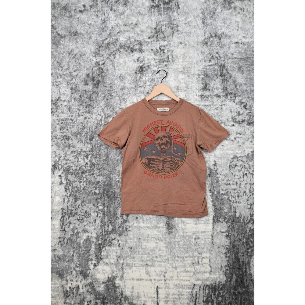 Imogene and Willie Skeleton Graphic Short Sleeve Worn In T Shirt